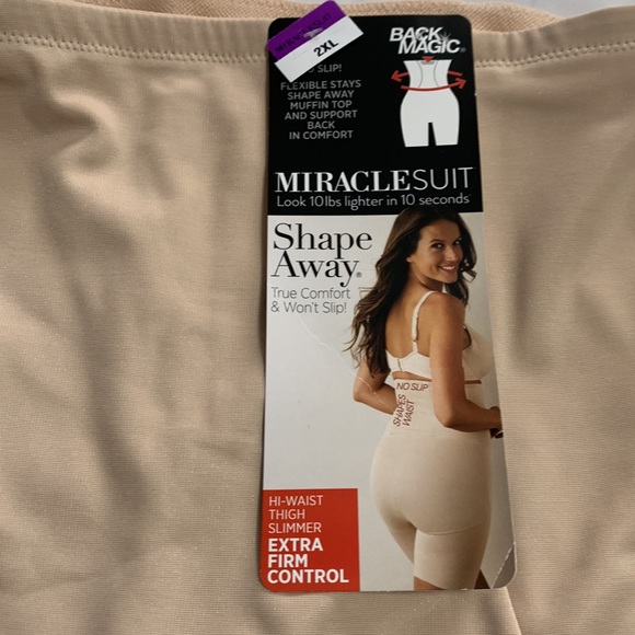 Miracle suit - Picture 3 of 9